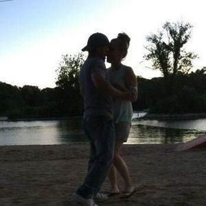 Meet your Posher, Aja